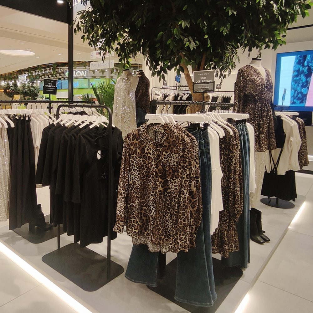 STORES2