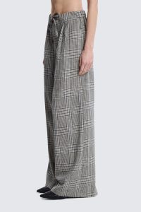 Acquisizione senza titolo56529